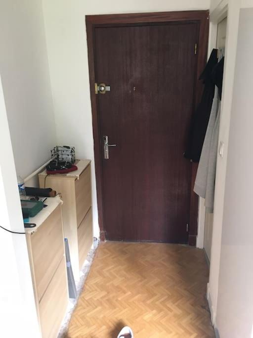 Apartment Your *